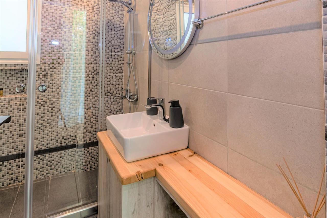 Ventiri Suite 2 Athena Bagian luar foto